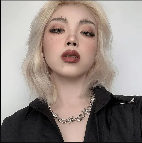 Thorn Necklace