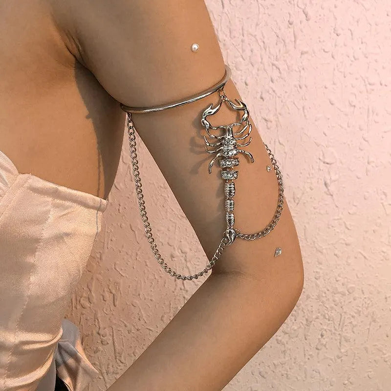 Gothic Creative Geometric Scorpion Arm Ring