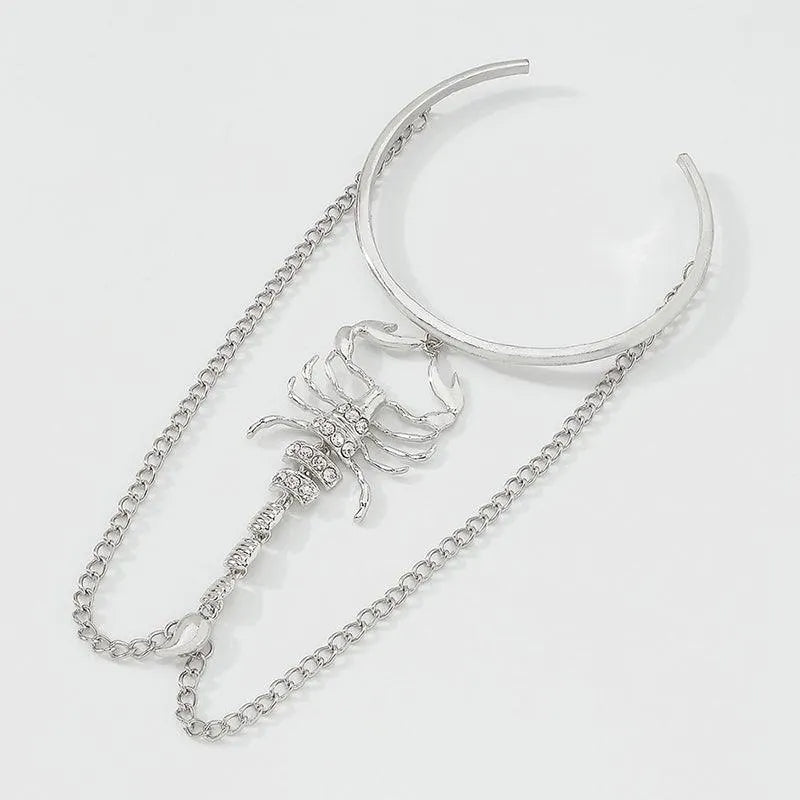 Gothic Creative Geometric Scorpion Arm Ring