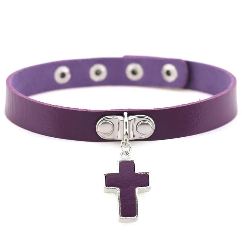 Cross Pendant Choker
