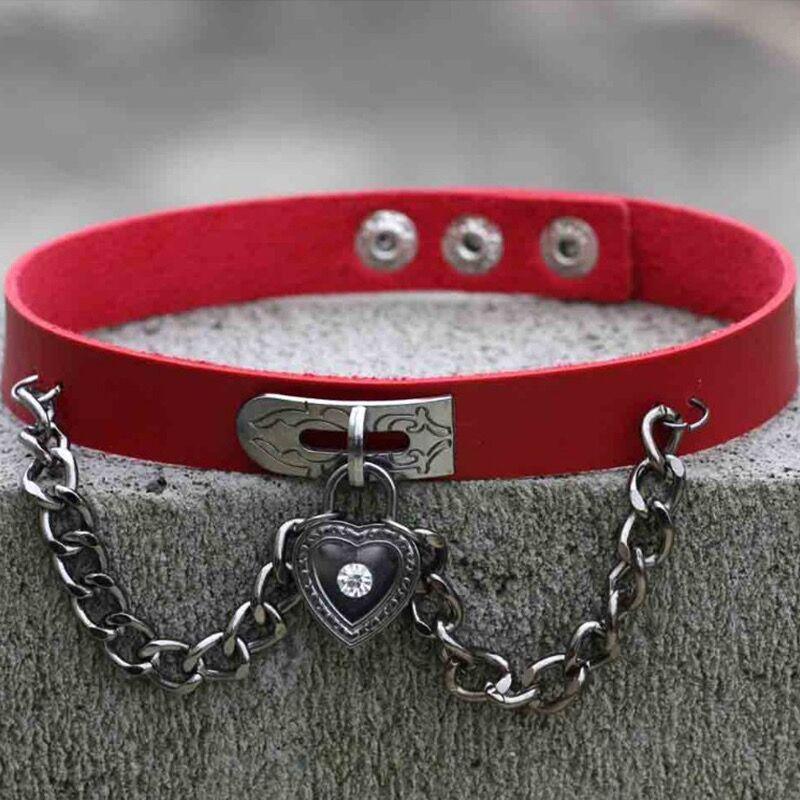 Chained Lock Heart Choker