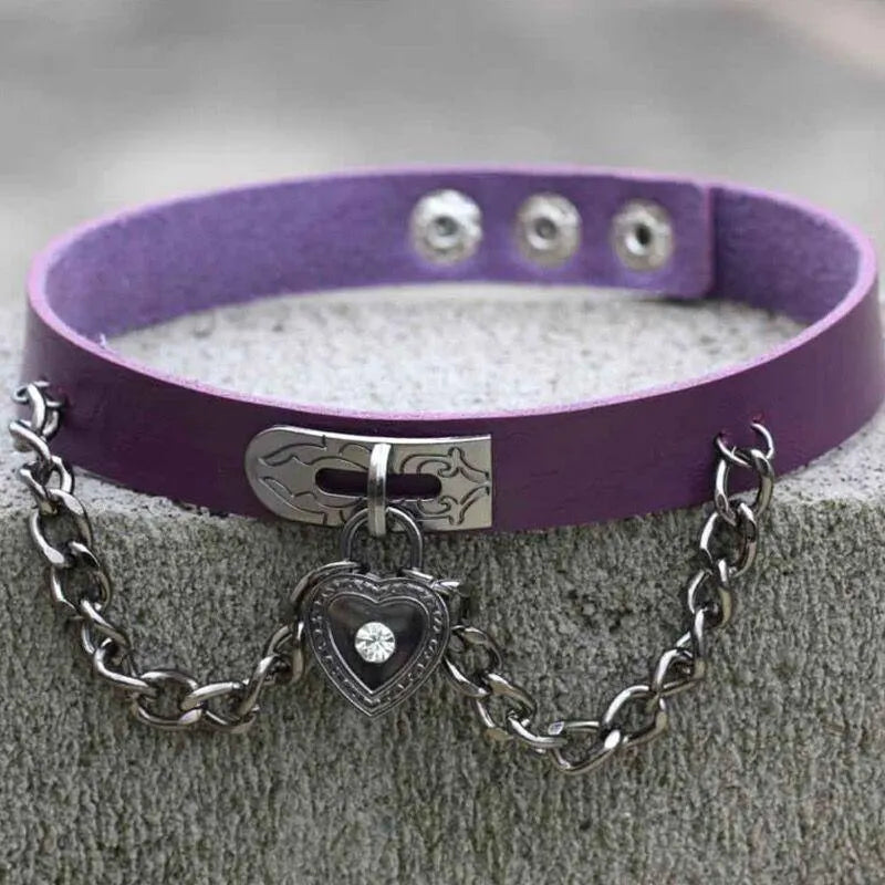 Chained Lock Heart Choker