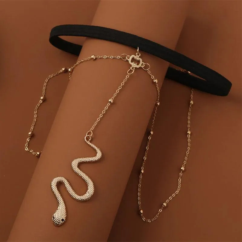 She Caught Me Snake Leg Ring