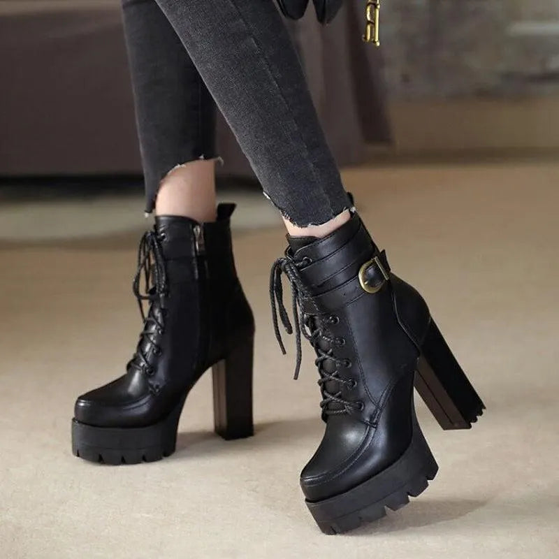 Moscow Zipper Short Boots