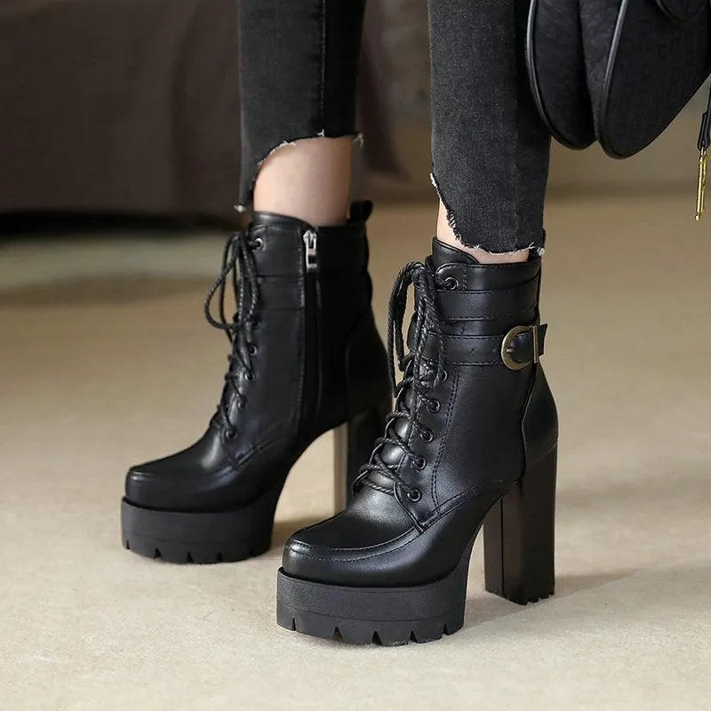 Moscow Zipper Short Boots
