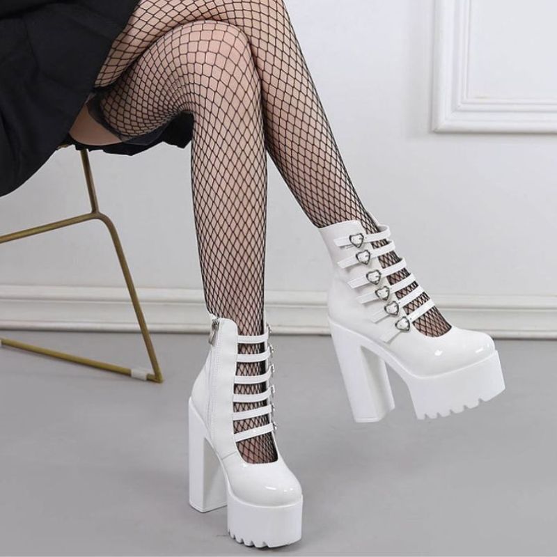Sweet Barbie Patent Leather Chunky Heel Shoes