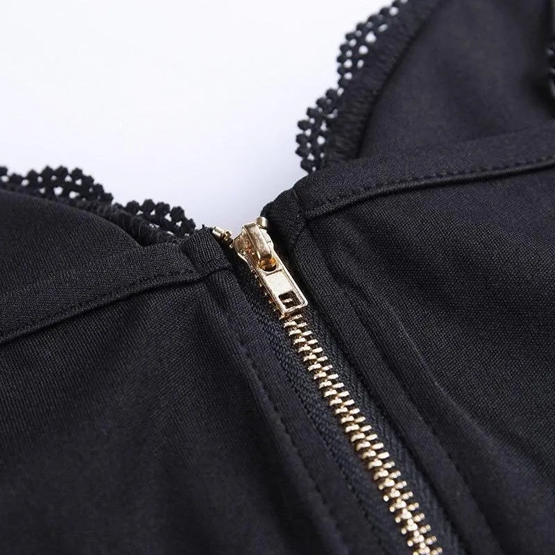 Embroidery V-Neck Black Crop Top