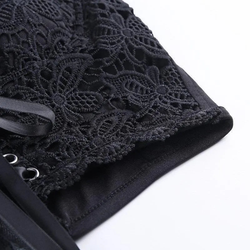 Embroidery V-Neck Black Crop Top