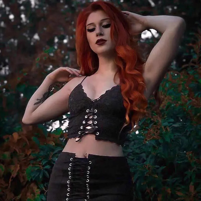 Embroidery V-Neck Black Crop Top
