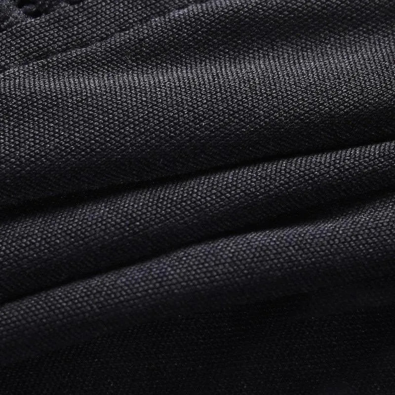 Embroidery V-Neck Black Crop Top