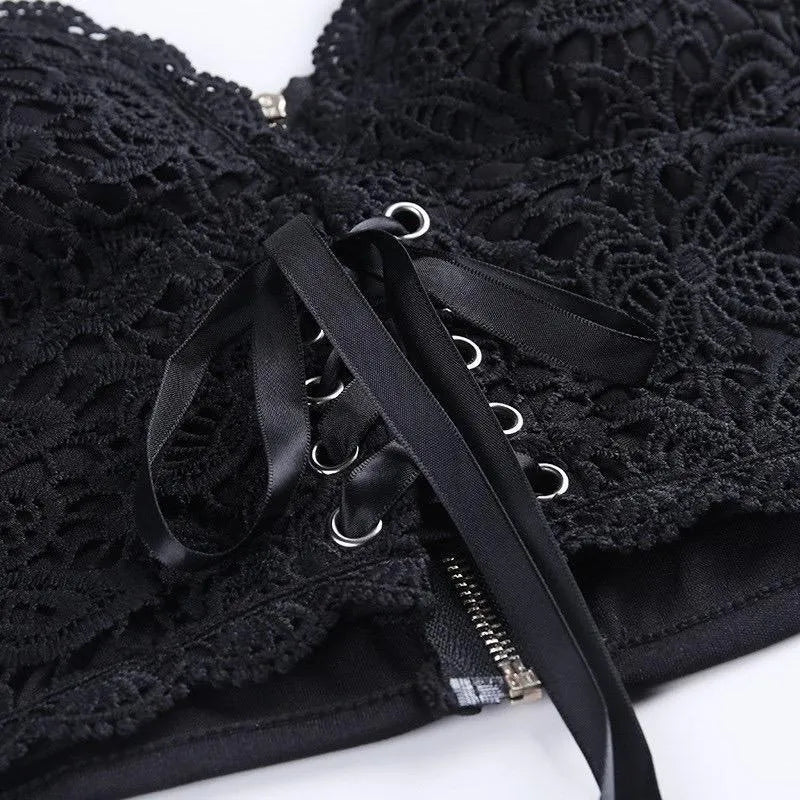 Embroidery V-Neck Black Crop Top