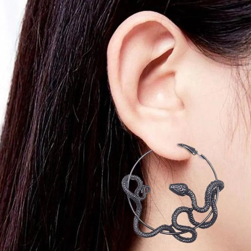 Temperament Snake Earrings