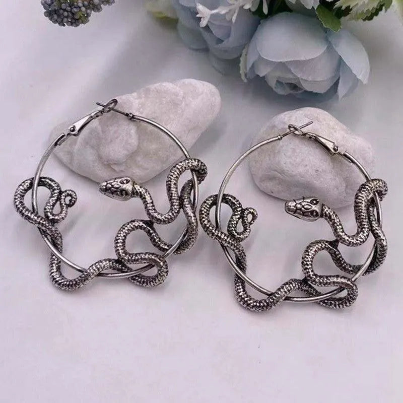 Temperament Snake Earrings