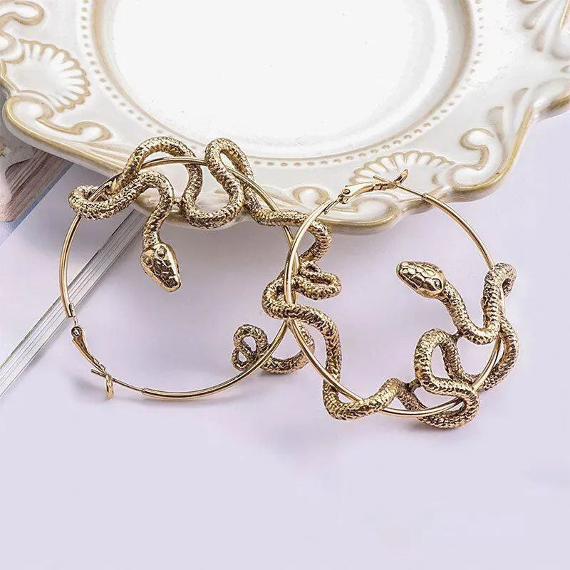 Temperament Snake Earrings
