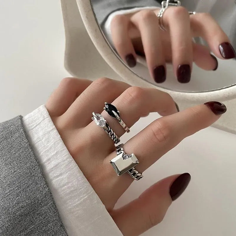 Baroque Vintage Rings