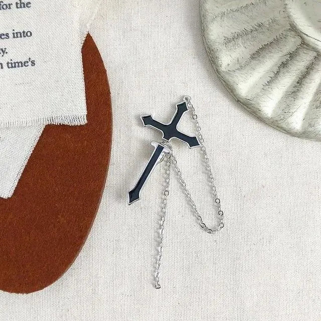 PIERCED CROSS EARRING