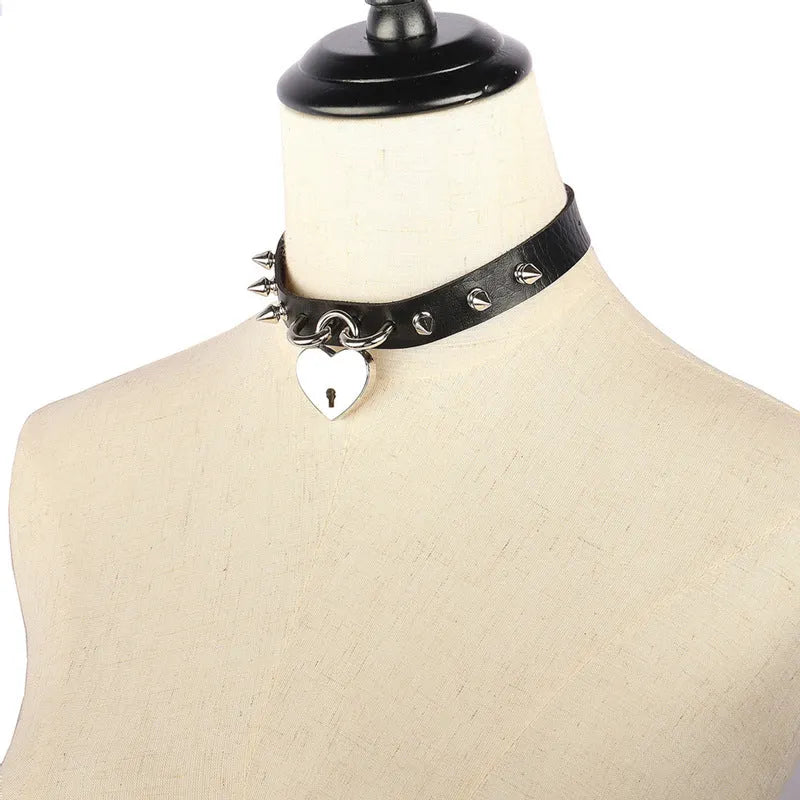 The Dark Heart Spiky Choker