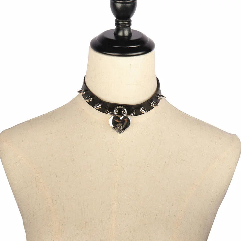 The Dark Heart Spiky Choker