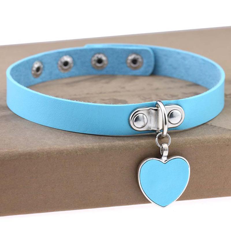 Love Heart Pendant Choker