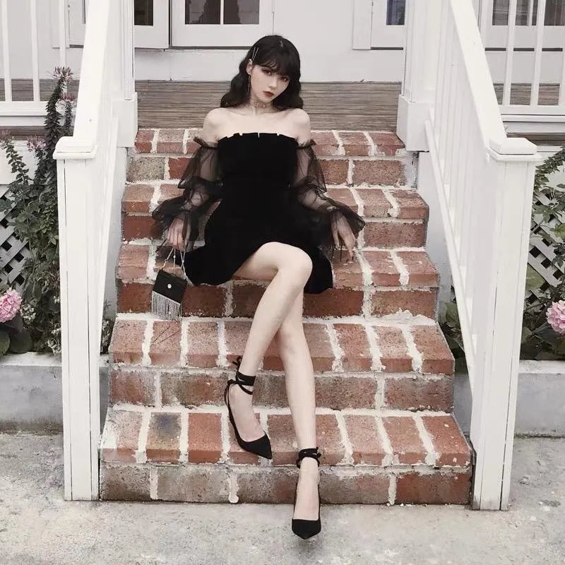 Off-shoulder Mesh Sleeved High Waist Pleated Dress