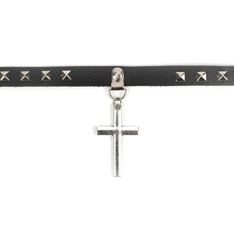 Rivet Cross Choker