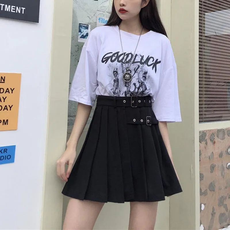 Double Buckle Black Pleated Skirt
