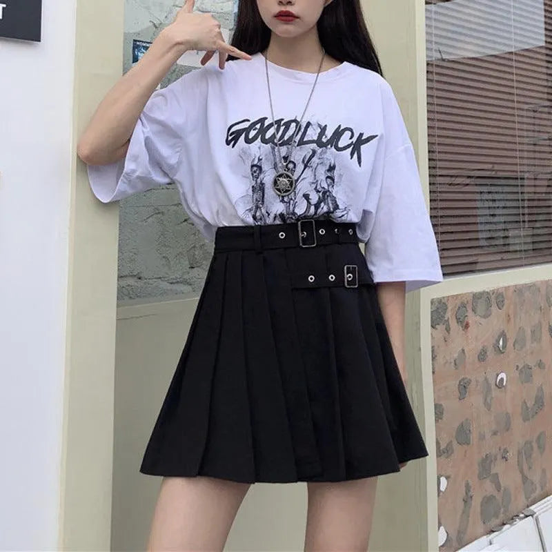 Double Buckle Black Pleated Skirt