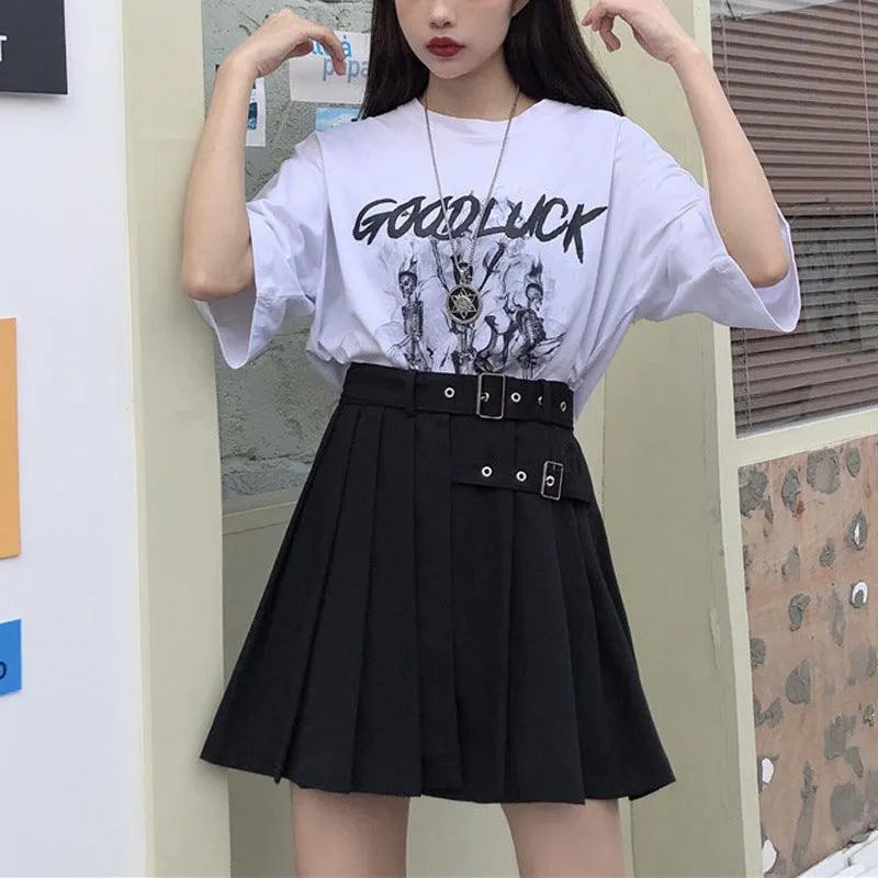 Double Buckle Black Pleated Skirt