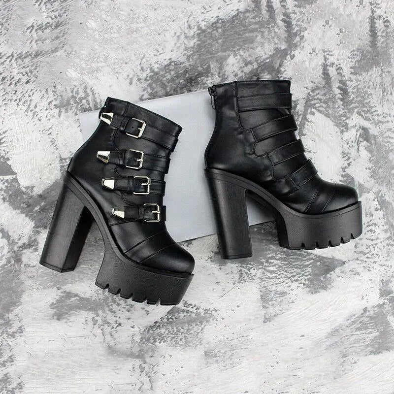 Women Buckle Boots