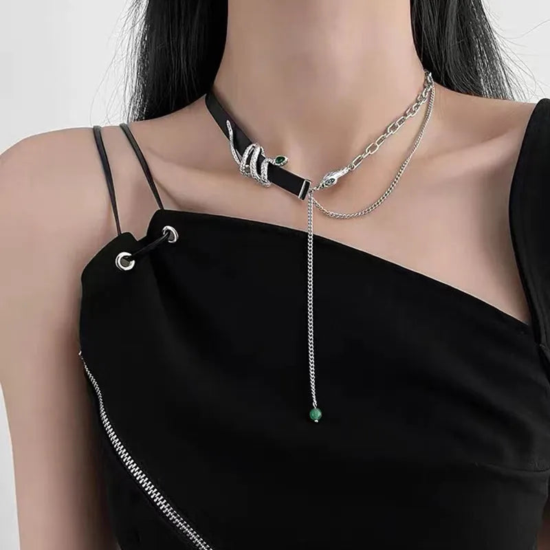 Loving the Sun Collarbone Choker