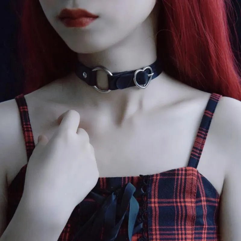 Love Heart Circle Choker