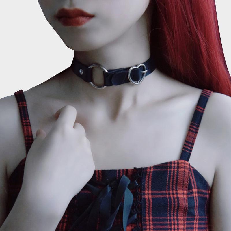 Love Heart Circle Choker