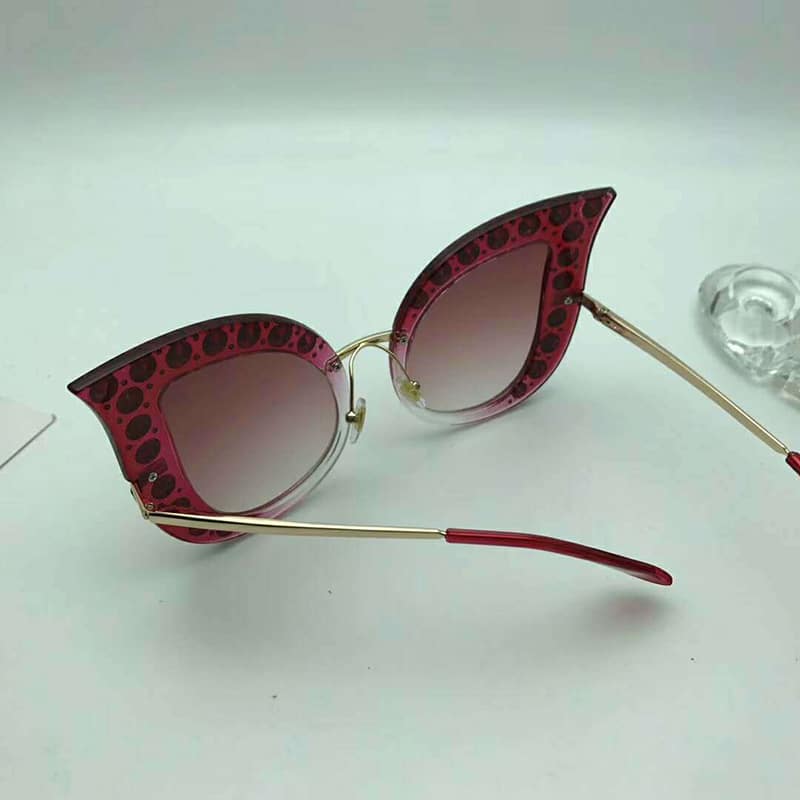 Put My Show Sunglasses