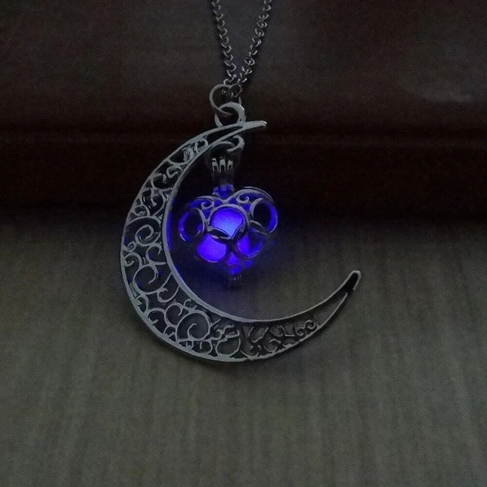 Moon Luminous Necklace