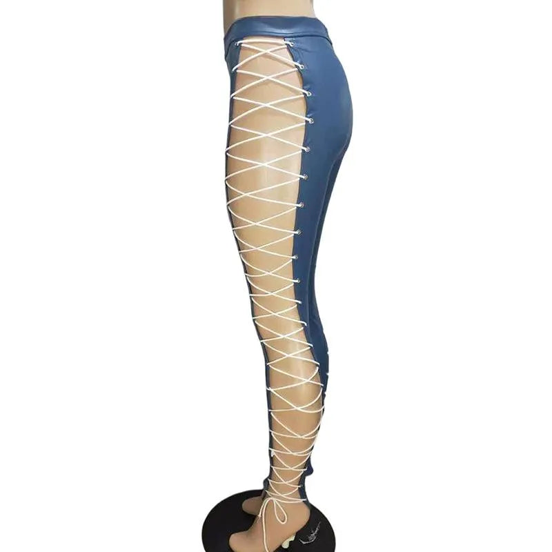 Strap-on Slim Pants