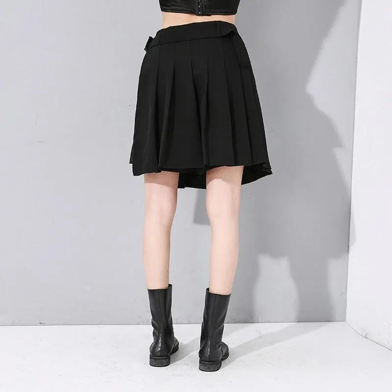 Chained Pocket High Waist Skirt