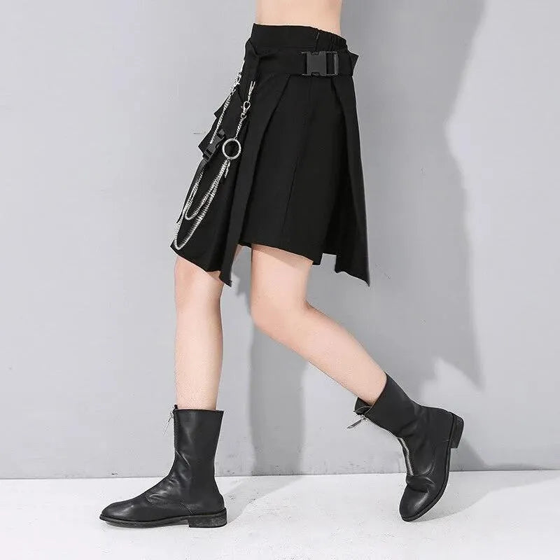 Chained Pocket High Waist Skirt